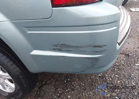 2010 Chrysler Town & Country Touring from USA, damaged, VIN 2A4RR5D17AR243996